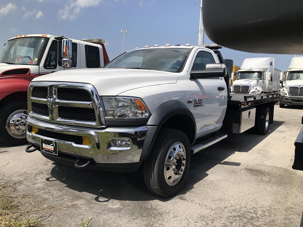 Pre-owned 2017 Dodge 5500 Rollback For Sale #w0235 